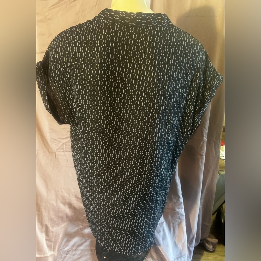 Pleione Black and Gray Patterned Blouse - Picture 4 of 4